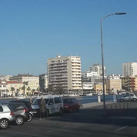 Orhideja Ζαντάρ